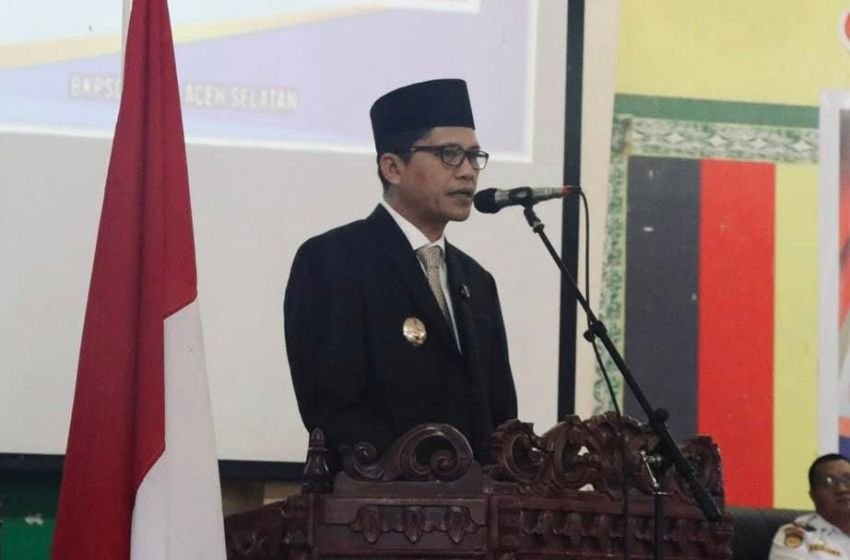 Menunggu Nasib Bupati Aceh Selatan yang Akan Diperiksa Kemendagri: Tanpa Izin Gubernur, Umroh di Tengah Bencana