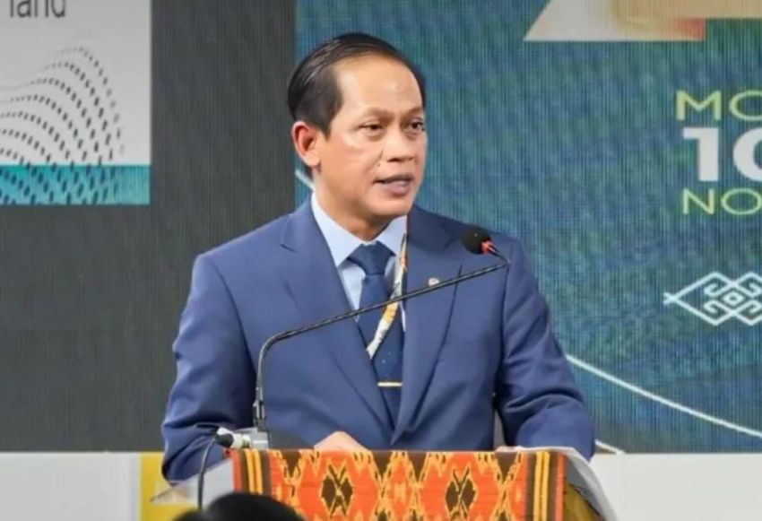 Menteri LH Ungkap 43 Ribu Hektare Hutan Sumatera Raib: &ldquo;Ini Akar Bencana yang Kita Lihat Hari Ini&rdquo;