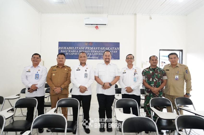 Bupati Baharuddin Hadiri Serah Terima Jabatan dan Pisah Sambut Kepala Lapas Kelas IIA Labuhan Ruku