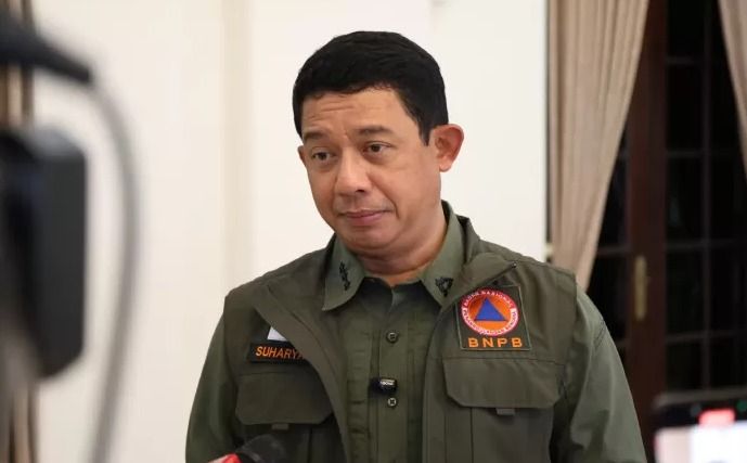 Kepala BNPB Minta Maaf Soal Pernyataan &lsquo;Banjir Sumatera Hanya Ramai di Medsos&rsquo;: Demi Allah Saya Tidak Meremehkan Bencana Ini