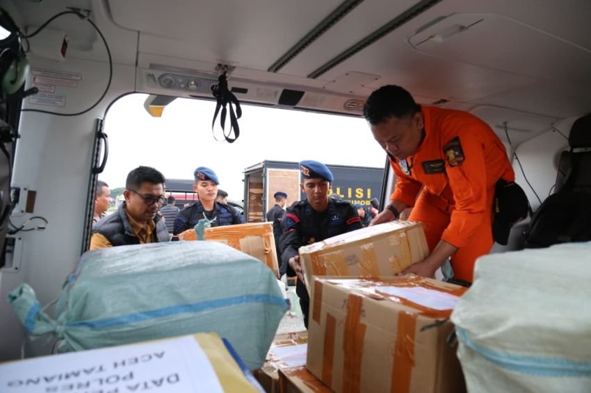 Polda Aceh Terjun Langsung: Kirim Bantuan Logistik dan Tenaga Kesehatan untuk Korban Banjir di Aceh Tamiang