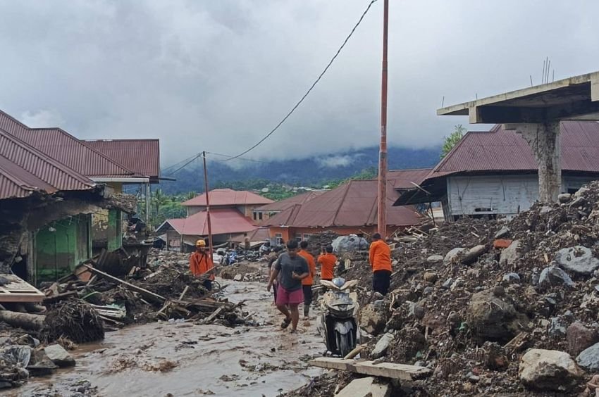 Menjemput Kesadaran di Tengah Bencana