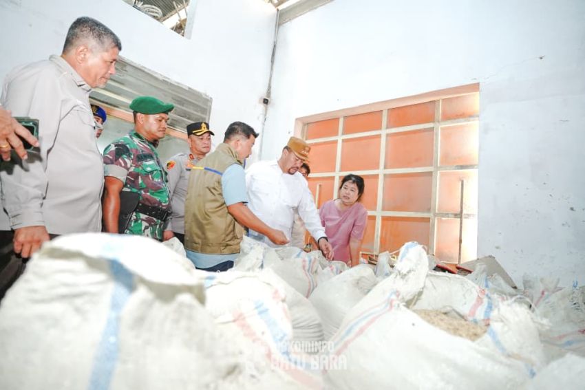 Jelang Perayaan Nataru, Bupati Batu Bara Tinjau Ketersediaan Bahan Pokok, BBM, Elpiji dan Pospam