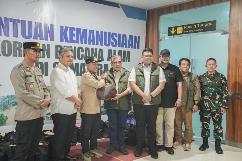 Ketua MPR Tinjau Dampak Banjir dan Longsor di Tapanuli, 5.000 Paket Bantuan Disalurkan