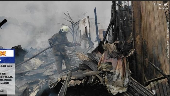 10 Warung di Kalideres Hangus Terbakar, Dugaan dari Kompor yang Ditinggal Pemilik