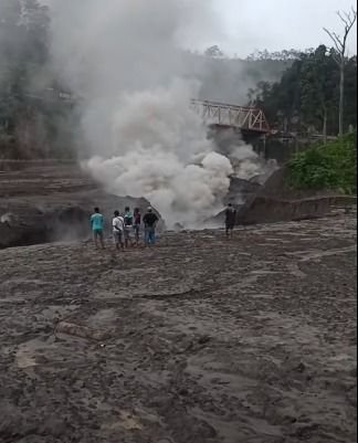Dusun Sumberlangsep Porak-Poranda oleh Lahar Semeru, Ribuan Warga Terisolasi