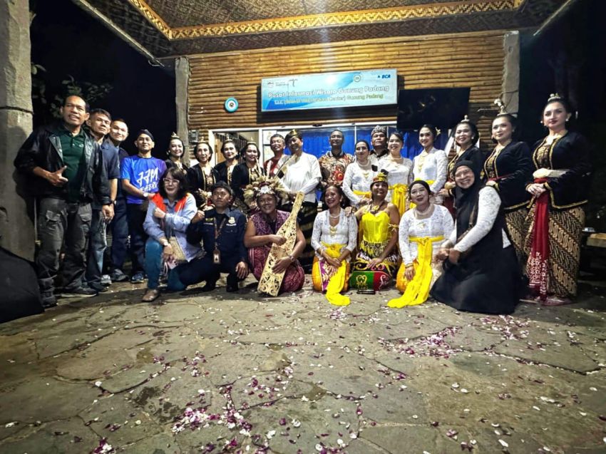 Pentas Budaya PWI Jakarta: Cuaca Ekstrem Tak Halangi Semangat di Gunung Padang