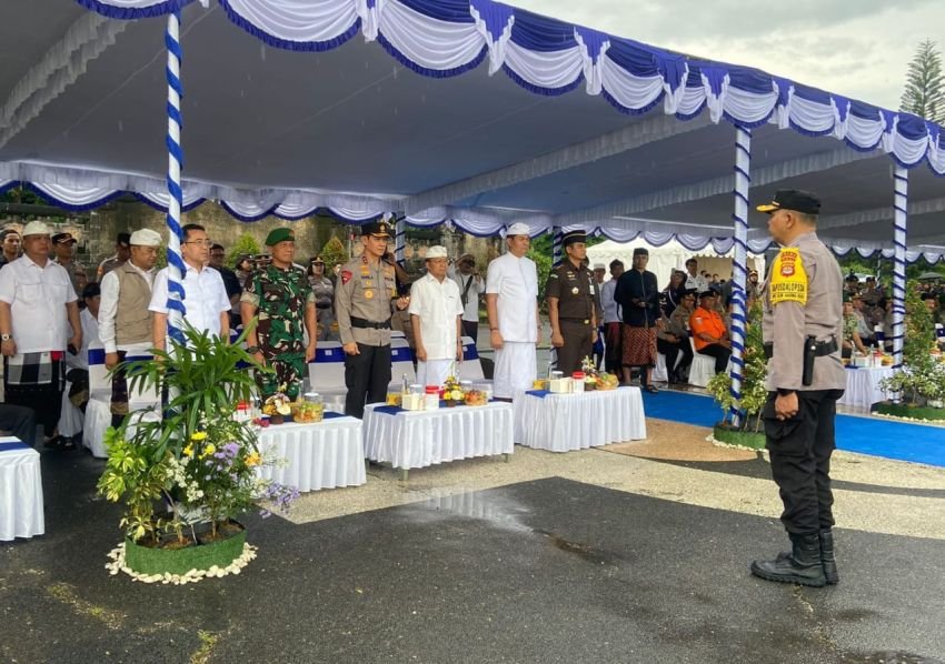 Polda Bali Gelar Apel Operasi Lilin Agung, Dandim 1611/Badung: 500 Personel Amankan Natal dan Tahun Baru
