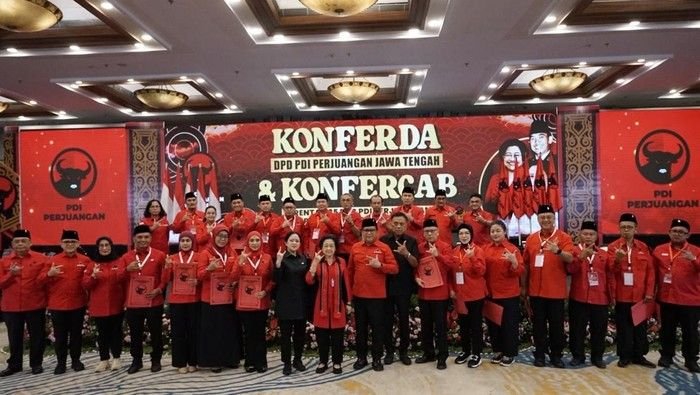 Dolfie OFP Nahkodai PDIP Jateng, Megawati Tegaskan Tak Ada &ldquo;Karpet Merah&rdquo; bagi Kader