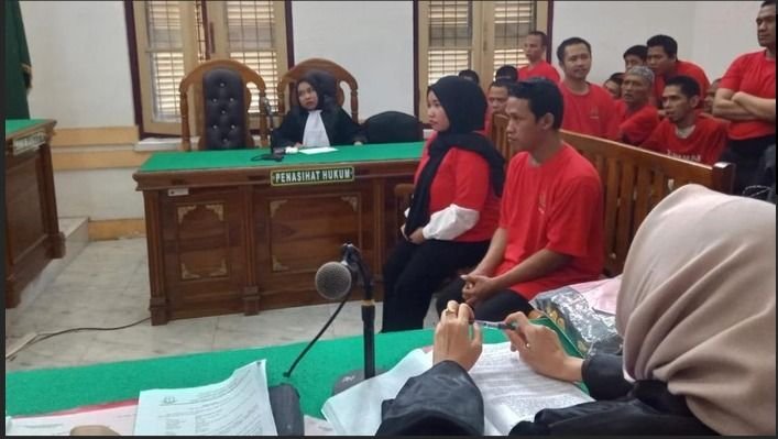 Buang Bayi Lewat Ojol, Kakak Beradik di Medan Digganjar 5 Tahun Penjara