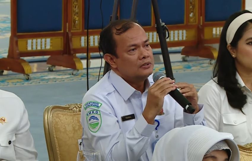 BMKG Ingatkan Masyarakat Tetap Waspada! Tiga Siklon Mengepung Indonesia