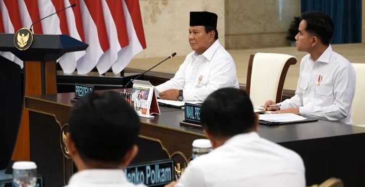 Sidang Kabinet: Prabowo Soroti Elite Politik yang Cari Kesalahan di Tengah Bencana