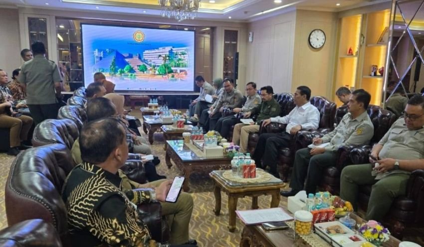 Fokus Ketahanan Pangan dan Hilirisasi, Bupati Karo Paparkan Blue Print Pertanian Hingga 2029 di Kementerian RI