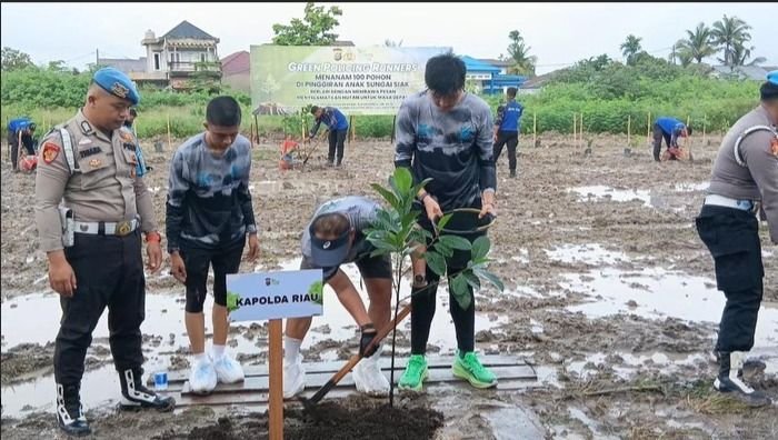 Green Policing Runners: Inisiatif Kapolda Riau untuk Lingkungan Lebih Sehat