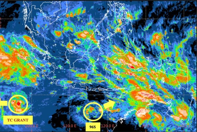 Waspada Gelombang Tinggi, BMKG Pantau Bibit Siklon Tropis 96S di Perairan Indonesia