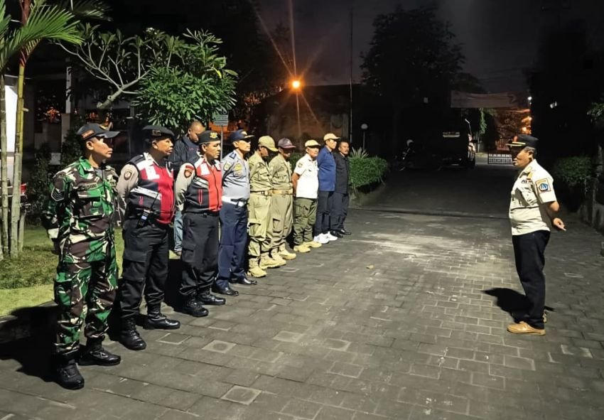 Amankan Libur Natal dan Tahun Baru, Babinsa Desa Baha Ikut Patroli Gabungan