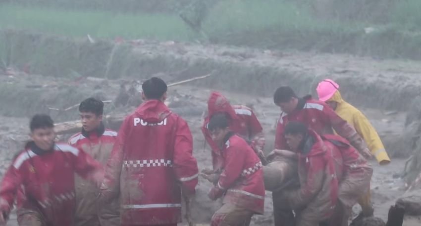 Tim Gabungan Masih Berjuang Cari Korban Longsor Humbahas, 2 Orang Masih Hilang