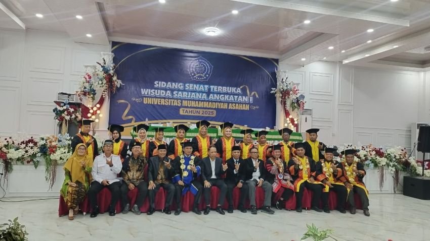 Kalapas Labuhan Ruku Hadiri Sidang Senat Terbuka Wisuda Sarjana Angkatan I Universitas Muhammadiyah Asahan