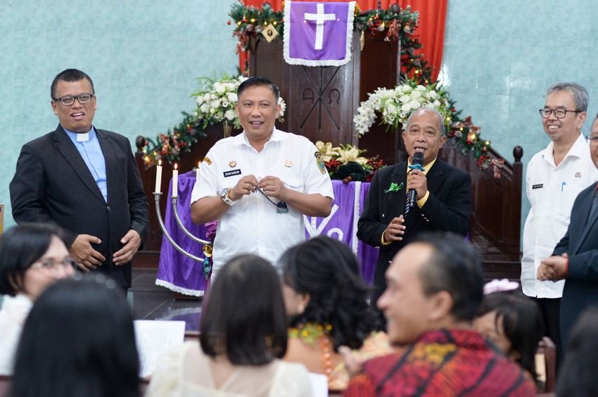 Kominfo Sumut Rayakan Natal 2025, Doakan Pemulihan Korban Banjir dan Longsor