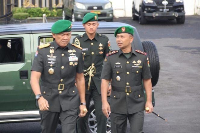 Menghormati Pahlawan: Kodim 0410/KBL Hadiri Ziarah Hari Juang TNI AD