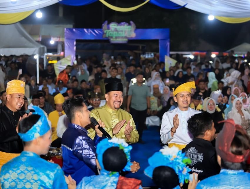Bupati Batu Bara Resmi Buka Pesta Tapai 2026 di Desa Dahari Selebar