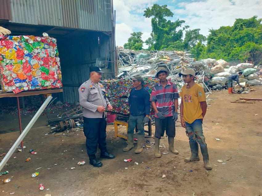 Bhabinkamtibmas Denpasar Dekatkan Diri ke Warga dan Pelaku Usaha untuk Antisipasi Kriminal