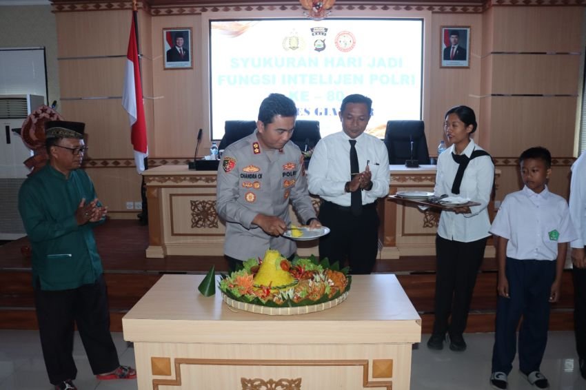 Polres Gianyar Rayakan Hari Jadi Intelijen Polri ke-80, Tumpeng dan Doa Bersama Menjadi Simbol Syukur