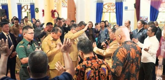 Rayakan Natal Bersama Jemaat, Bupati Karo Ajak Perkuat Persaudaraan