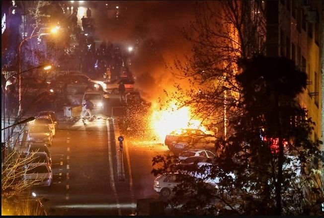 Tragedi Protes Iran: 2.000 Orang Tewas dalam Gelombang Demo Terbesar