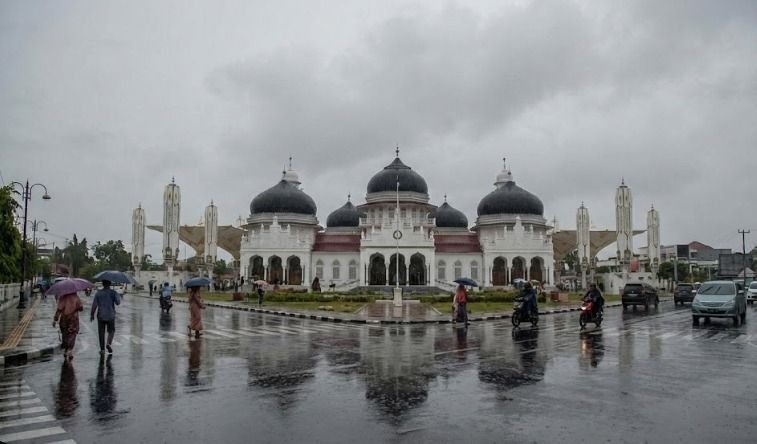 Hujan Ringan dan Cuaca Berawan Diprediksi Melanda Mayoritas Wilayah Aceh