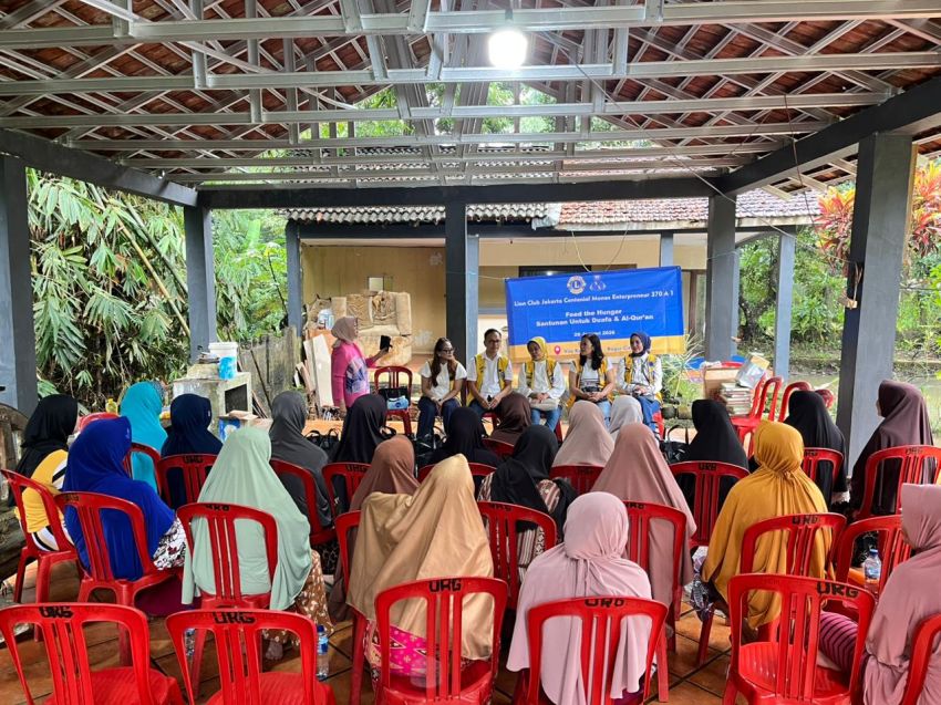 Lions Monas Entrepreneur 307-A1 Gelar Baksos, Meringankan Beban Ibu-Ibu Rancamaya Bogor