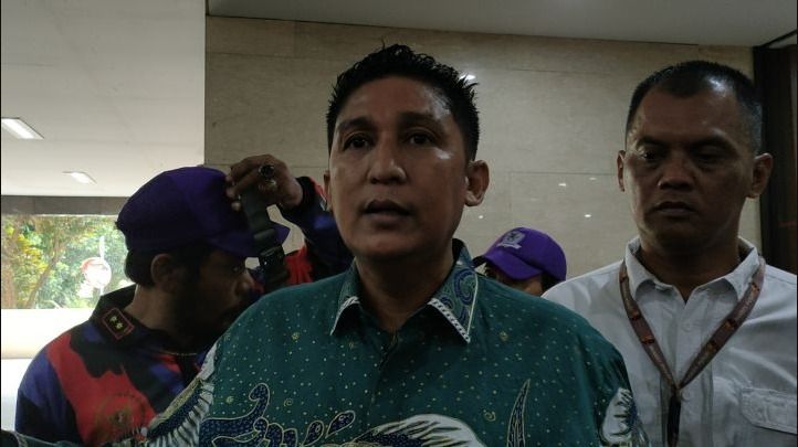 Gugatan UU Advokat Firdaus Oiwobo Kandas, MK Tegaskan Tidak Ada Hubungan Sebab-Akibat