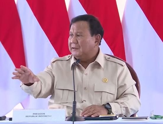 Prabowo Minta Evaluasi Huntara di Aceh Tamiang karena Atap Seng