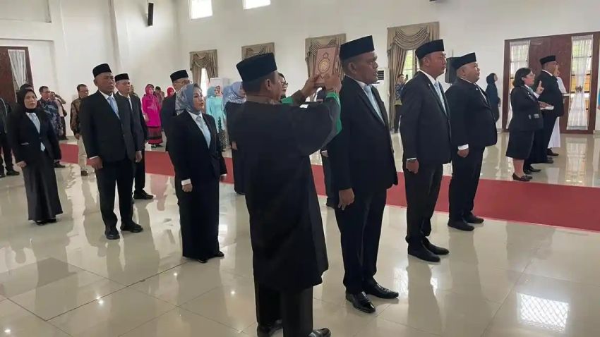 Bupati Deli Serdang Lantik 15 Pejabat Eselon II, Wajib Tinggal di Rumah Dinas