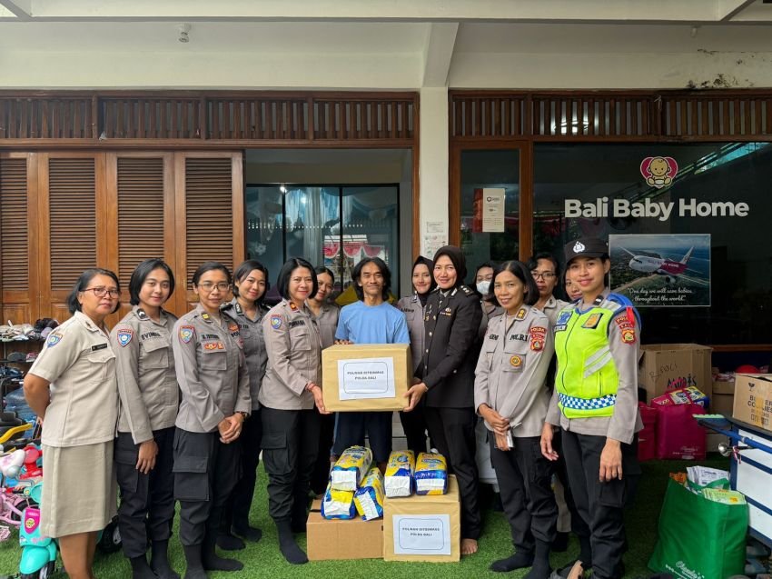 Polda Bali Gelar Minggu Kasih di Panti Bali Baby Home, Sosialisasi Kamtibmas dan Bagikan Sembako