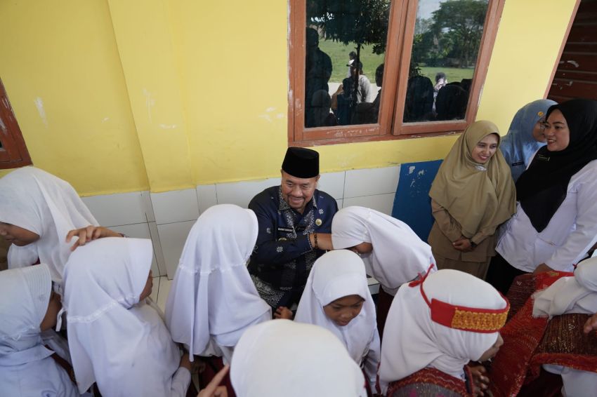 Bupati Baharuddin Imbau Warga untuk Memanfaatkan Pekarangan Rumah