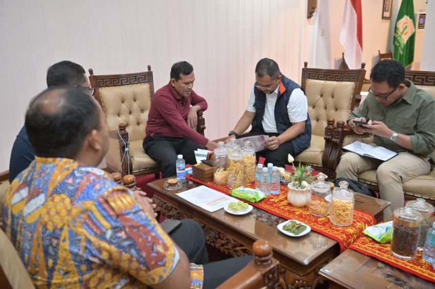 Wagub Aceh Gandeng BUMN, Pastikan Bantuan Tepat Sasaran dan Huntara Korban Bencana Dipercepat
