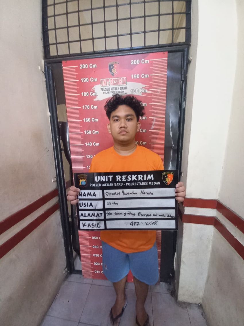 Kanit rekrem Polsek Medan Baru, PM Tambunan, berhasil ungkap kasus pencurian sepeda motor di mess TNI AL