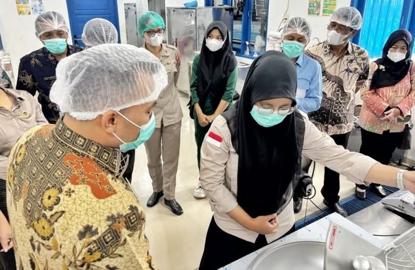 Wabup Simalungun Kunjungi Dua Dapur Percontohan SPPG, Dorong Program Gizi Nasional