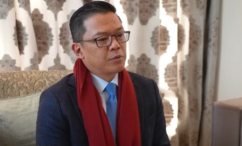 Pelantikan Pejabat Digelar Hari Ini: Isu Reshuffle Kabinet Prabowo Menguat, Menlu Sugiono Terancam Diganti?