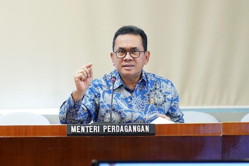 Tarif Impor AS untuk Panel Surya RI Bisa Capai 143%, Mendag Tegaskan Perlindungan Industri Nasional