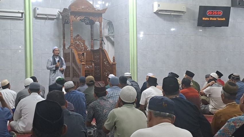 Maksiat Tubuh Memutus Silaturahmi, Ustad Akmal Marzuki Ingatkan Pentingnya Ukhuwah Islamiyah
