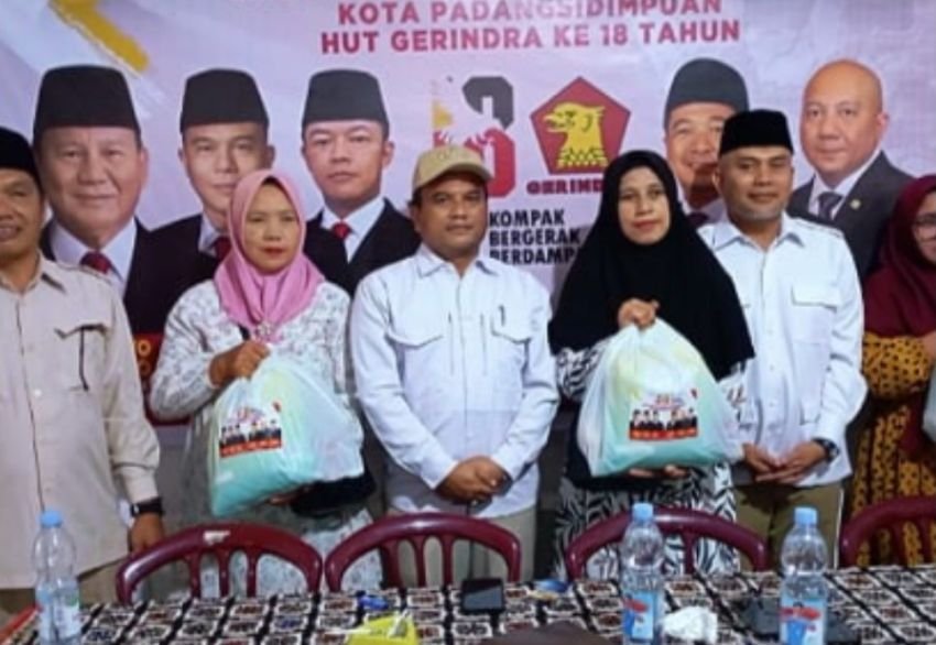 DPC Gerindra Padangsidimpuan Rayakan HUT ke-18 dengan Bagikan Ratusan Sembako, Targetkan Rebut Kursi DPRD 2030