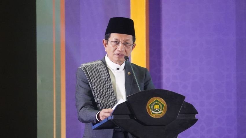 Menag Nasaruddin Umar Minta Maaf, Tegaskan Kewajiban Zakat untuk Semua Muslim