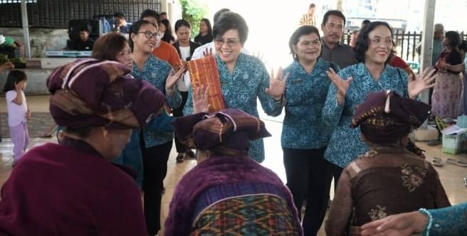 Ketua TP PKK Karo Dorong Koperasi Perempuan Desa Dokan Perkuat Ekonomi dan Pariwisata