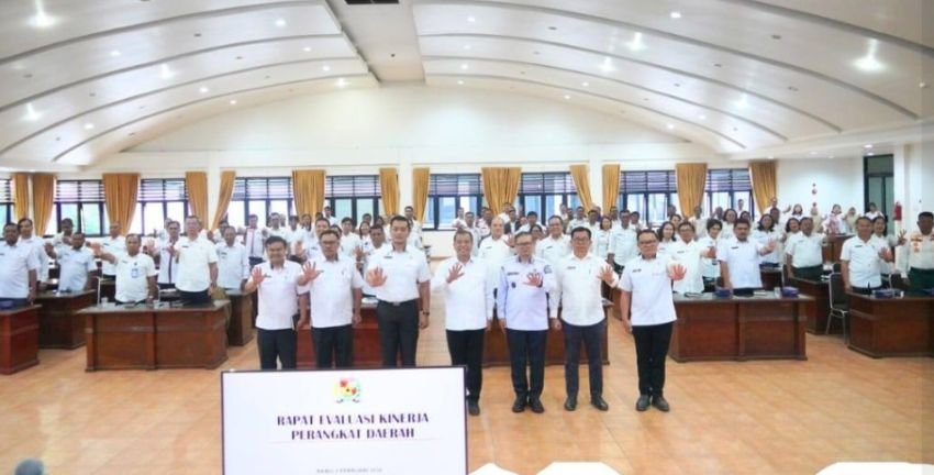 Evaluasi Perangkat Daerah di Karo: Bupati Antonius Ginting Dorong Program Tepat Sasaran