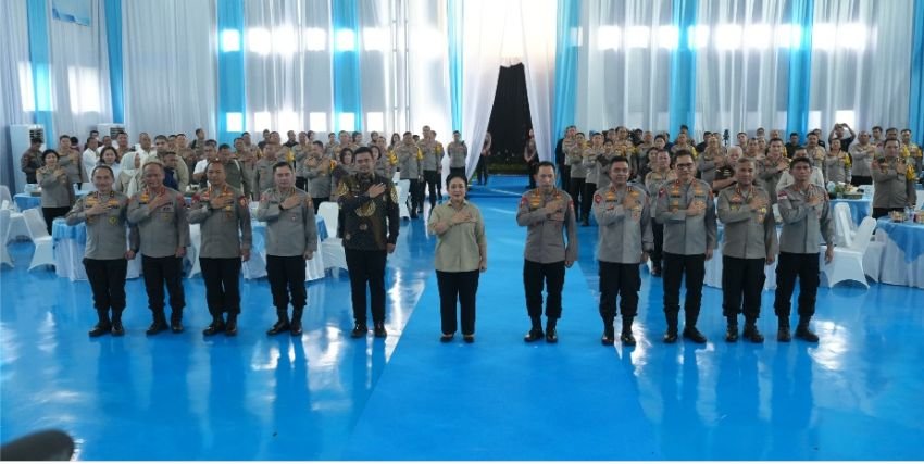 Kapolda Aceh Hadiri Pelepasan 22 Kontainer Bantuan Kemanusiaan Polri untuk Masyarakat Terdampak Bencana di Aceh, Sumut, dan Sumbar