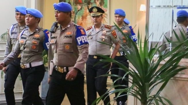 Selain Penyalahgunaan Narkoba dan Terima Aliran Dana Rp2,8 Miliar, Eks Kapolres Bima Juga Terlibat Penyimpangan Seksual