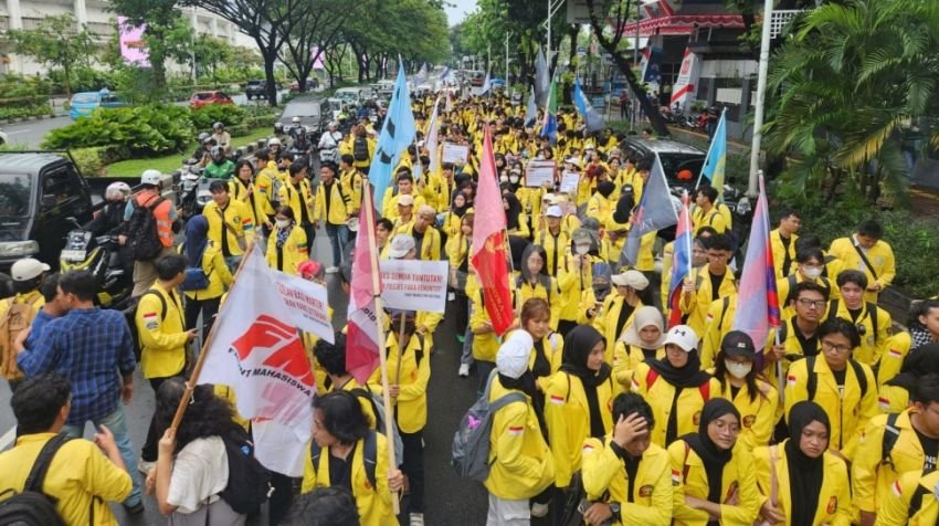 BEM UI Gelar Demo di Mabes Polri Siang Ini, Desak Pencopotan Kapolri Usai Kasus Kematian Pelajar Oleh Brimob di Maluku