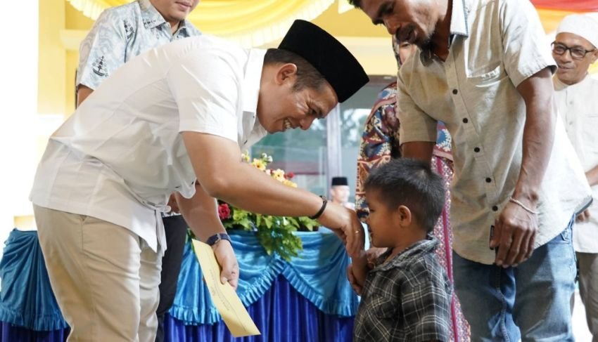 Bupati Padang Lawas Gelar Safari Ramadan di Barumun Barat, Pererat Silaturahmi dan Dukungan Ekonomi Lokal